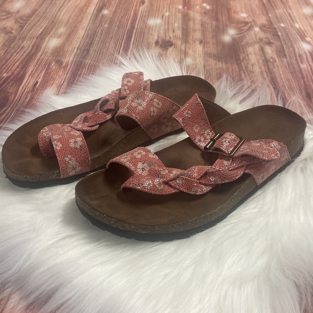 Sonoma Goods for Life Braid Strap Leather Sandals - Picture 9 of 9